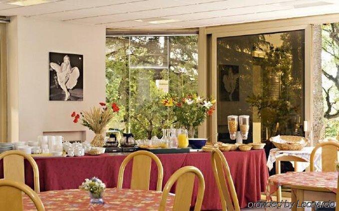 Apartamento Les Genevriers Cannes Restaurante foto